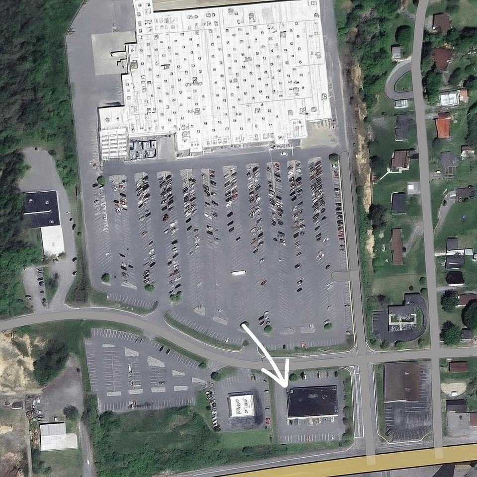 133 DAYTON ST. - Photo 2 of 5