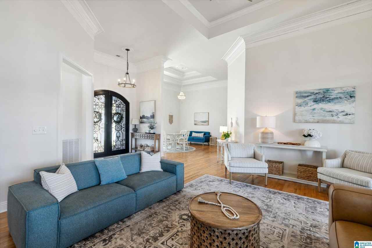 89 Hall Cir - Photo 6 of 50