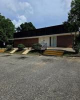 featured image of 633 S Union Ave