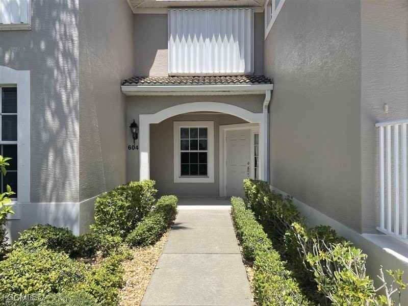 10028 Colonial Country Club Boulevard - Photo 2 of 21