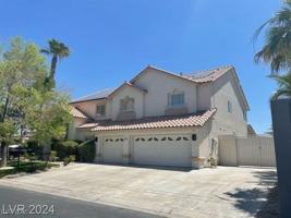 featured image of 9724 La Cienega St