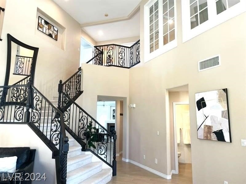 9724 La Cienega St - Photo 5 of 47