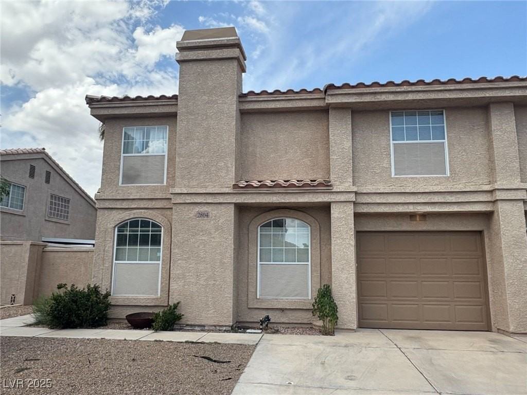 2804 Crystal Lantern Dr - Photo 2 of 19