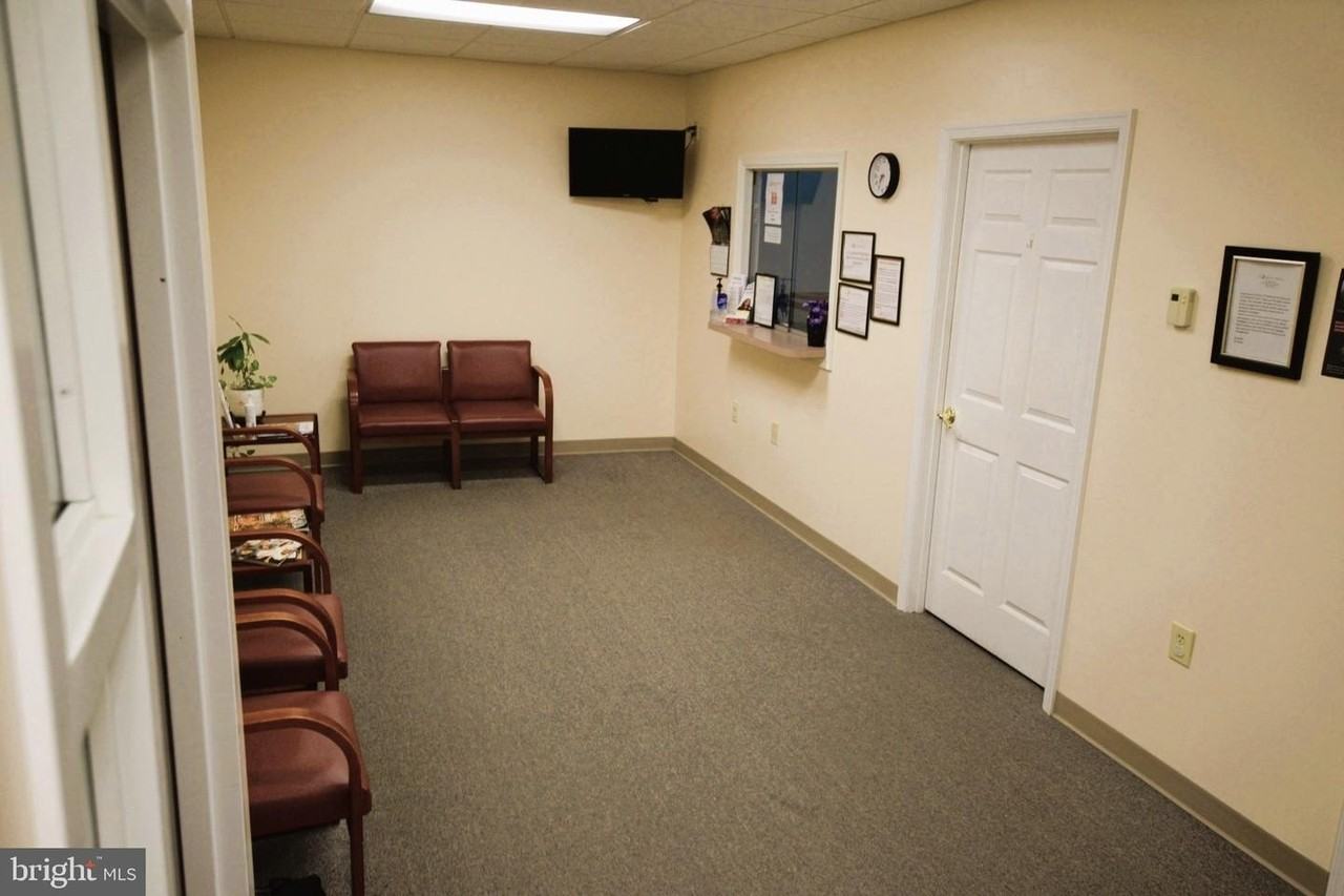 480 W Jubal Early Dr - Photo 4 of 26