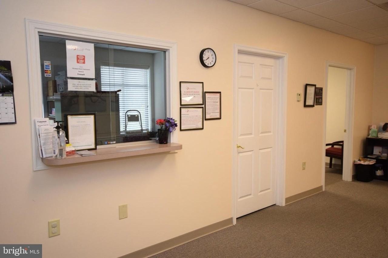 480 W Jubal Early Dr - Photo 5 of 26