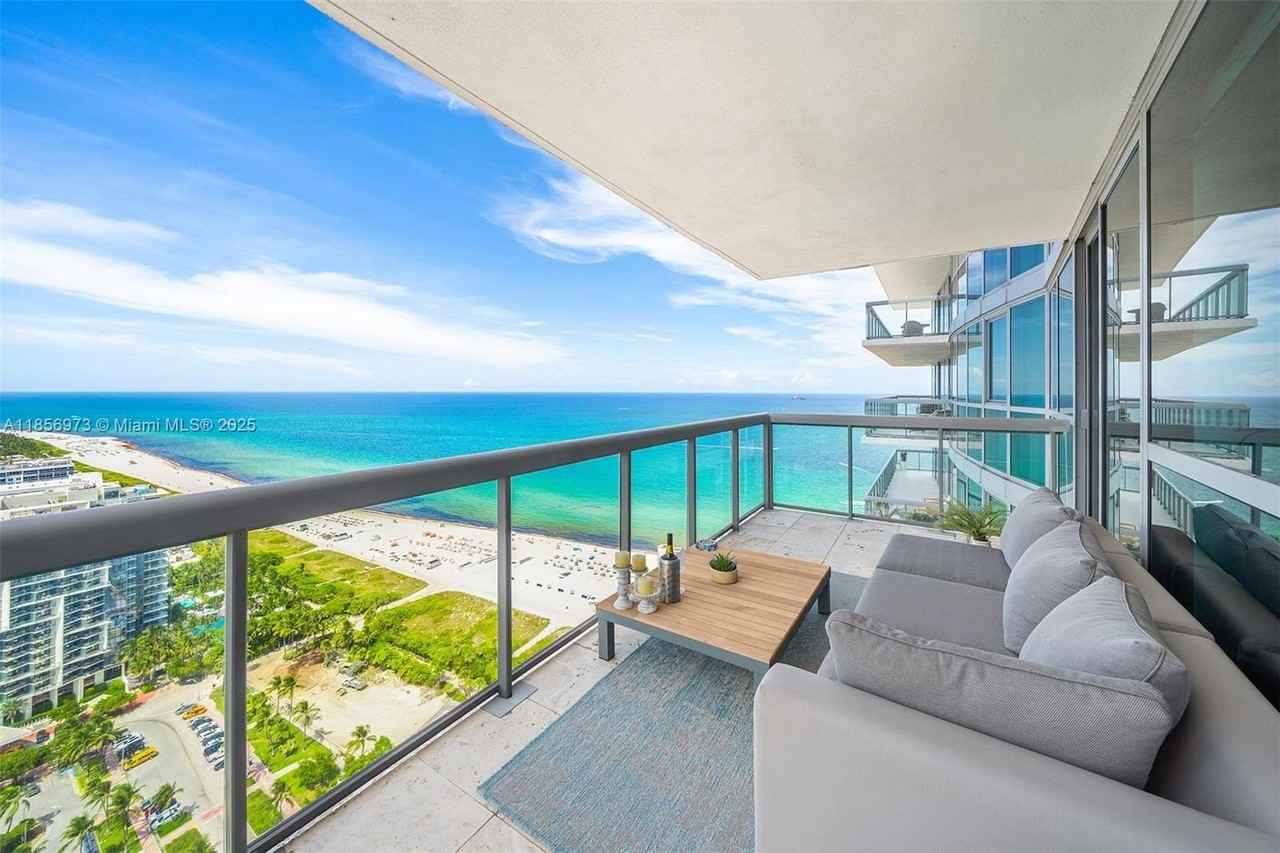 101 20th St #3803 - Photo 2 of 43