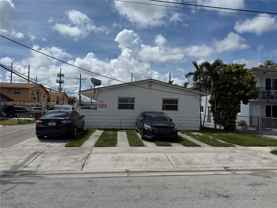 320 W 10th St #1 - Photo 1 of 1