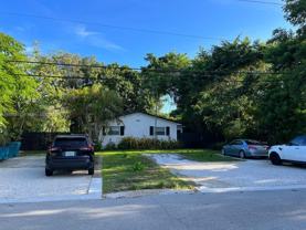 1002 Ne 119th St #REAR - Photo 1 of 1