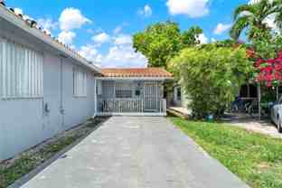 3510 Sw 90th Ave - Photo 1 of 1