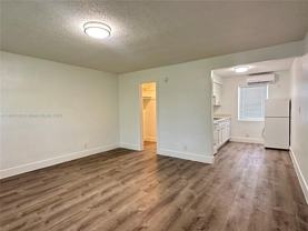 1821 Thomas St #11 - Photo 1 of 1