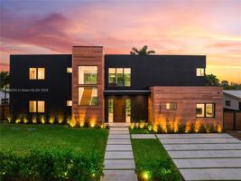 featured image of 1960 Ne 197th Ter