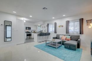 1700 Sw 20th St #A - Photo 1 of 1