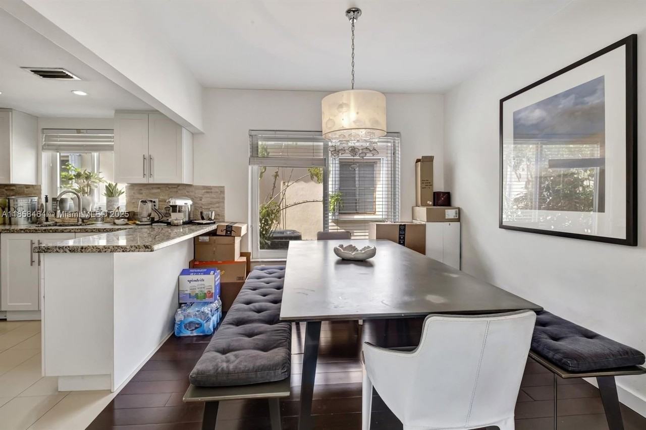 901 Sw 24th Rd - Photo 6 of 15