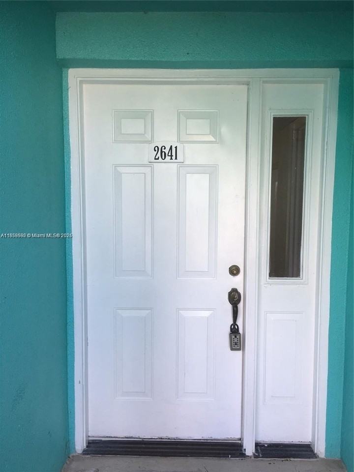 2641 Se 20th Ct #107C - Photo 3 of 9