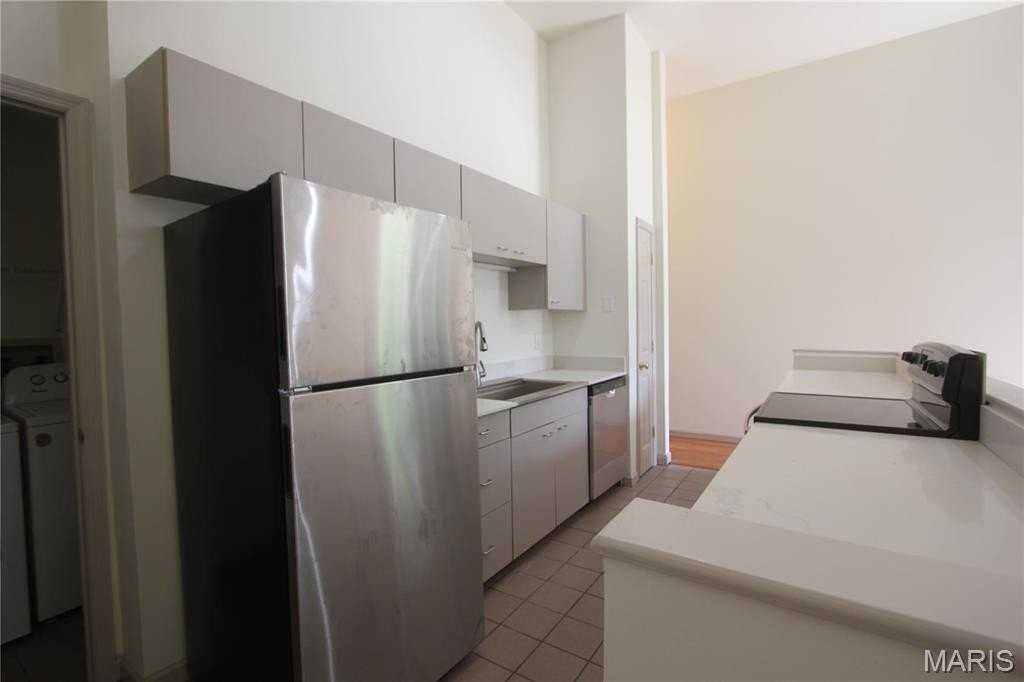 3904 Shenandoah Avenue - Photo 6 of 15