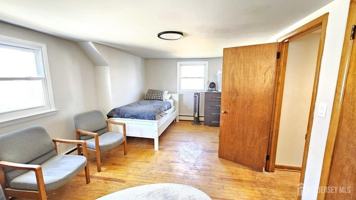 featured image of 25 Cedar Ave #2