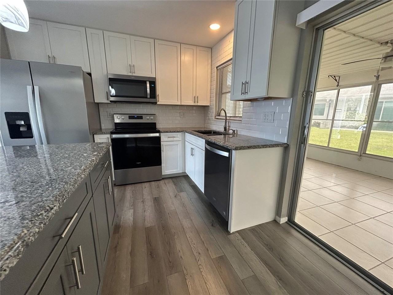 8521 Pickwick Rd - Photo 5 of 19