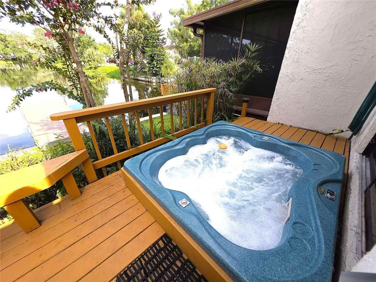 804 Palm Harbor Ct - Photo 5 of 28