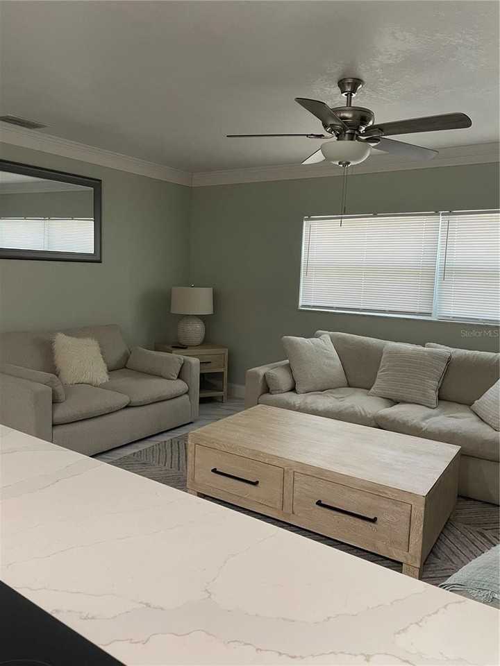 409 4th Avenue North - Photo 7 of 20