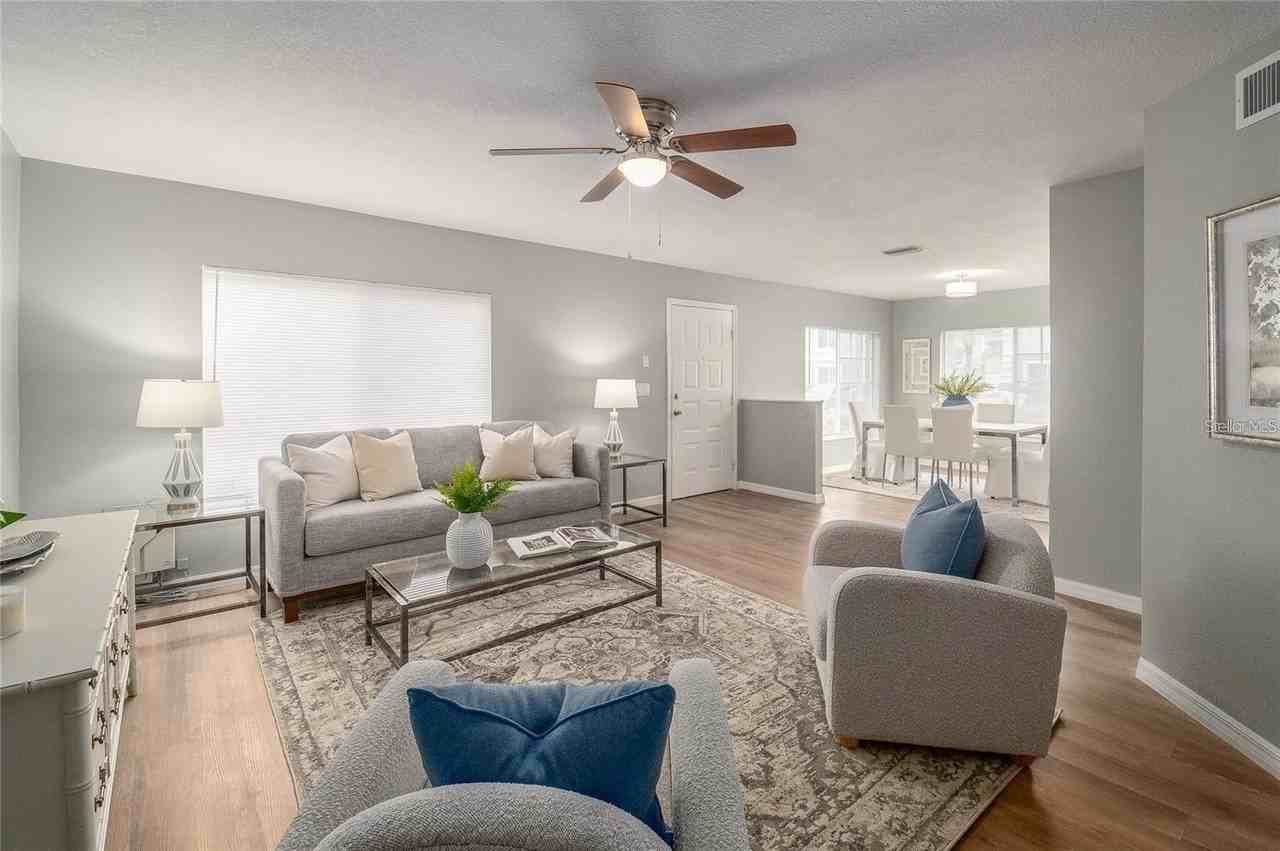 2032 Fluorshire Dr - Photo 3 of 16