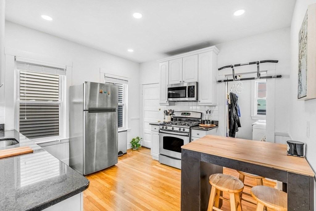 26 Peverell Street #2 - Photo 6 of 17