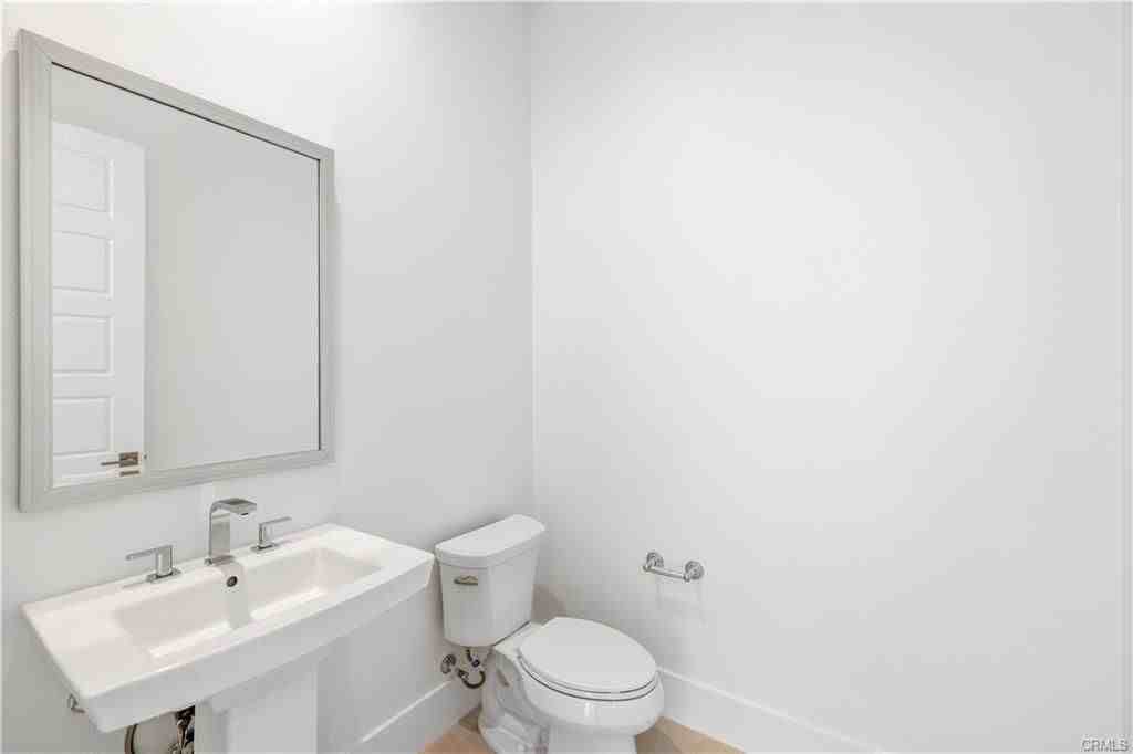 11914 Churchill Way - Photo 2 of 8