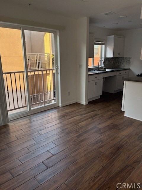 700 N Hill Pl #102 - Photo 4 of 18