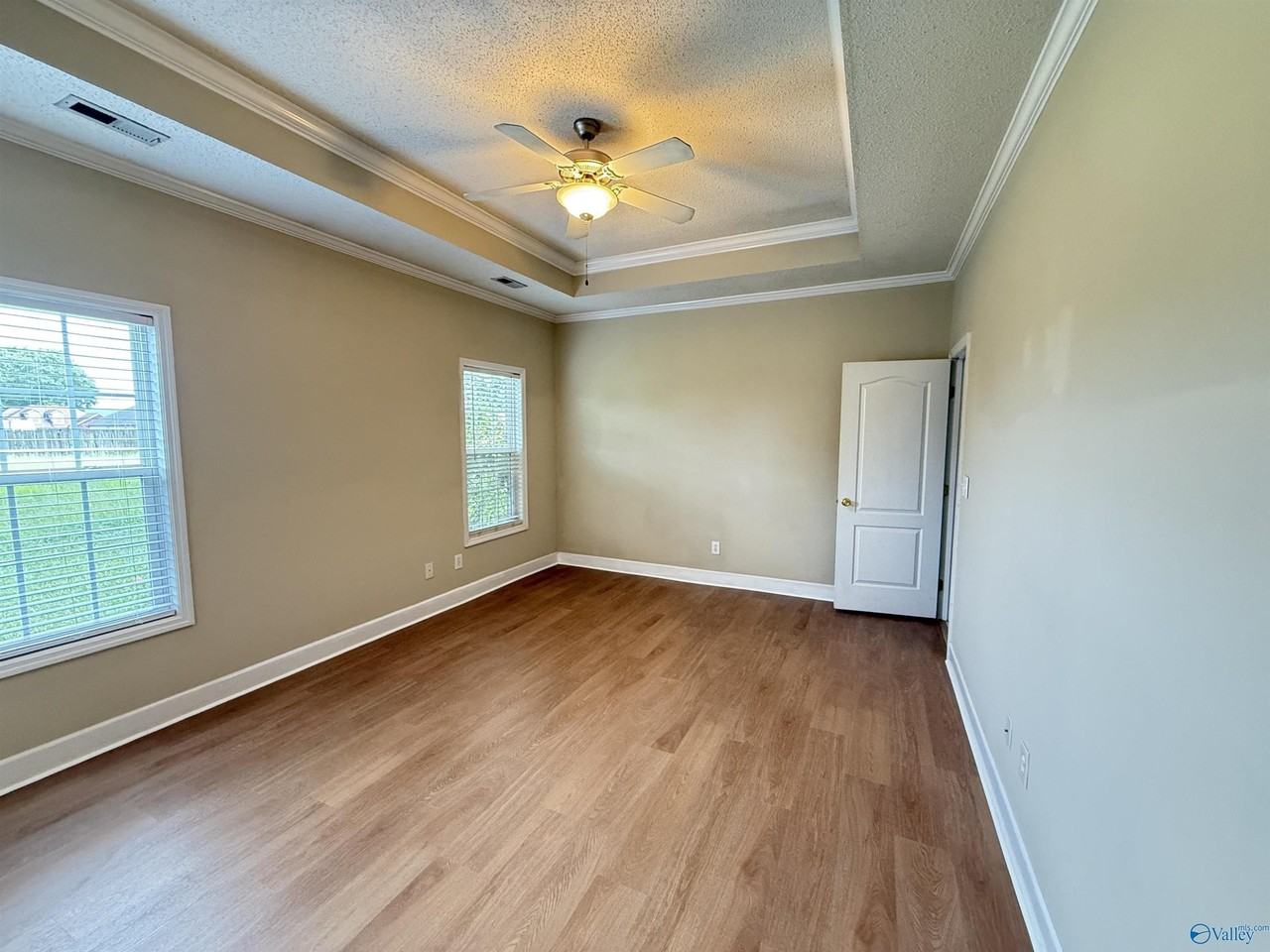 108 N Star Dr - Photo 7 of 14