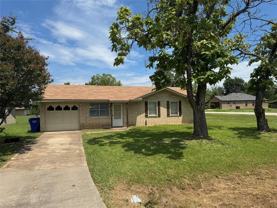 606 E Broad St - Photo 1 of 1