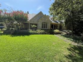 4922 W Northwest Hwy - Photo 1 of 1