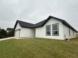 featured image of 2215 Beverly Dr