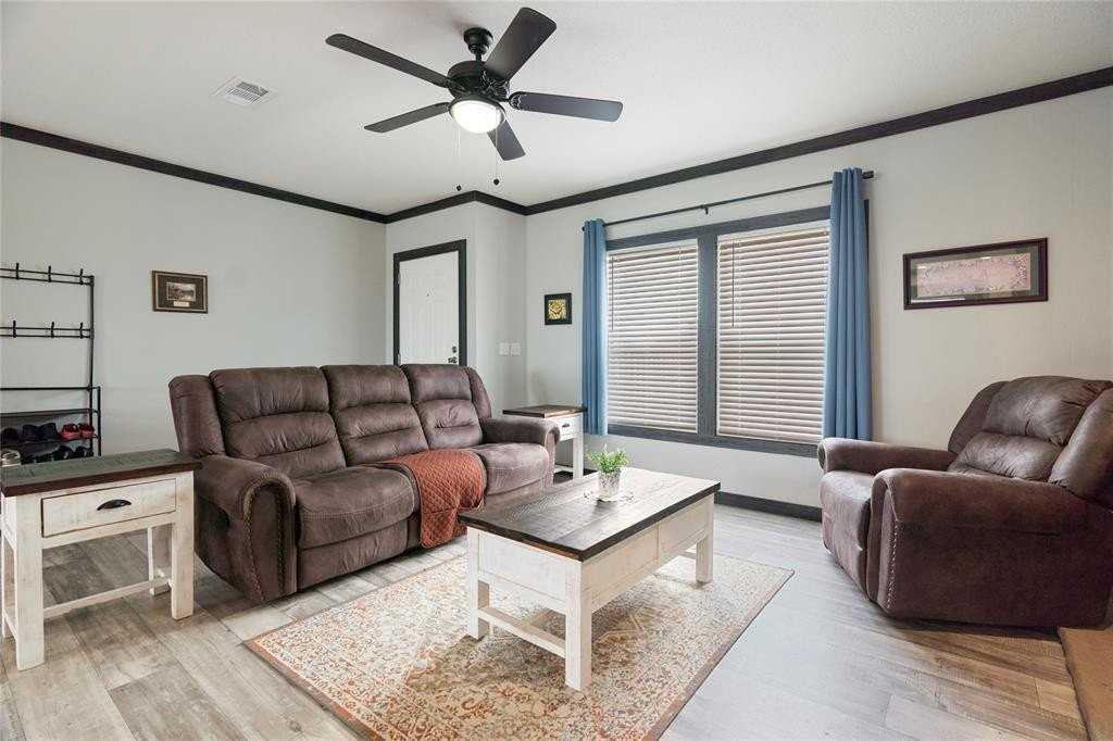 6848 Fm 2114 - Photo 3 of 30