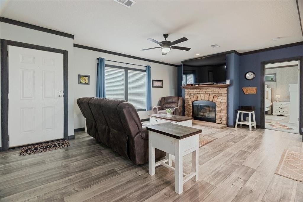 6848 Fm 2114 - Photo 4 of 30