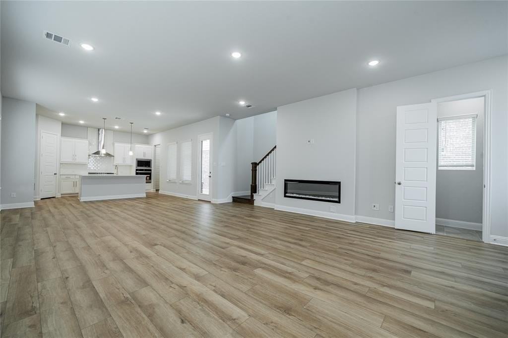 7005 Sunset Blvd - Photo 5 of 30