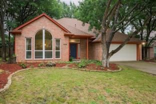1717 Parkwood Dr - Photo 1 of 1