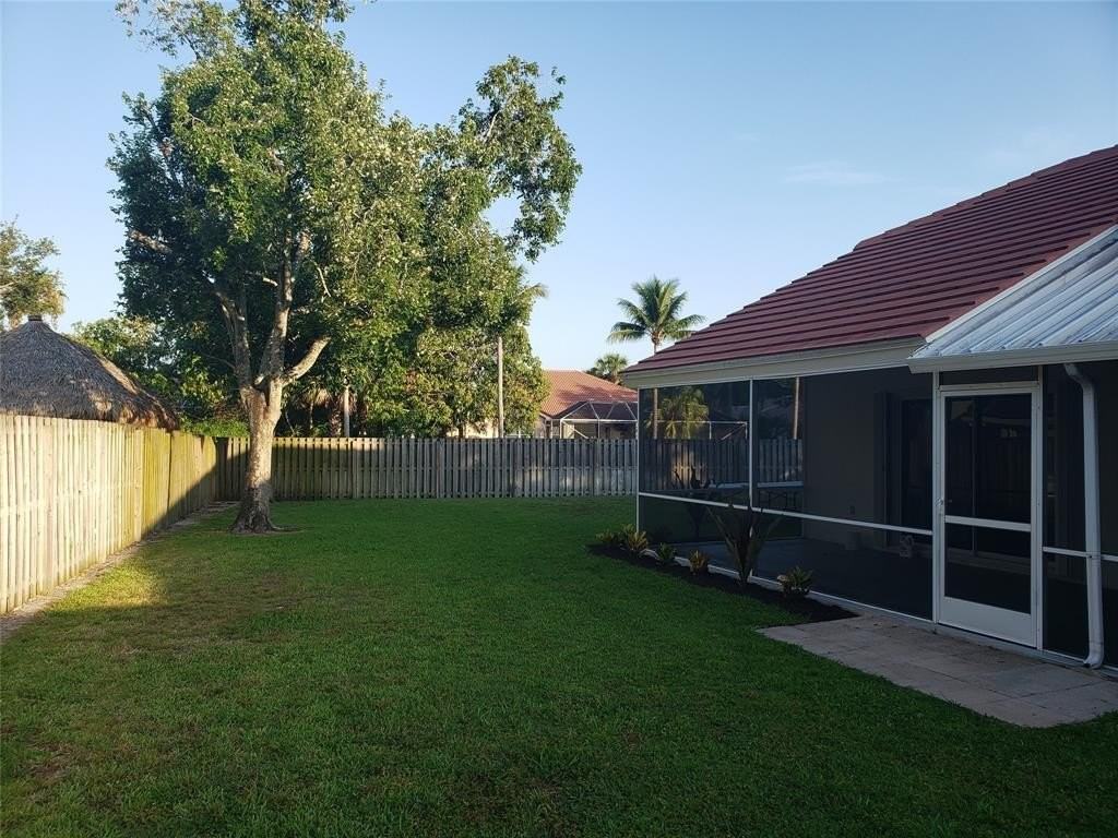 6639 Hatteras Dr - Photo 6 of 41