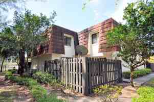 featured image of 2212 White Pine Cir #B