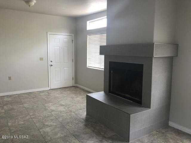 3841 N Country Club Rd #2 - Photo 3 of 10