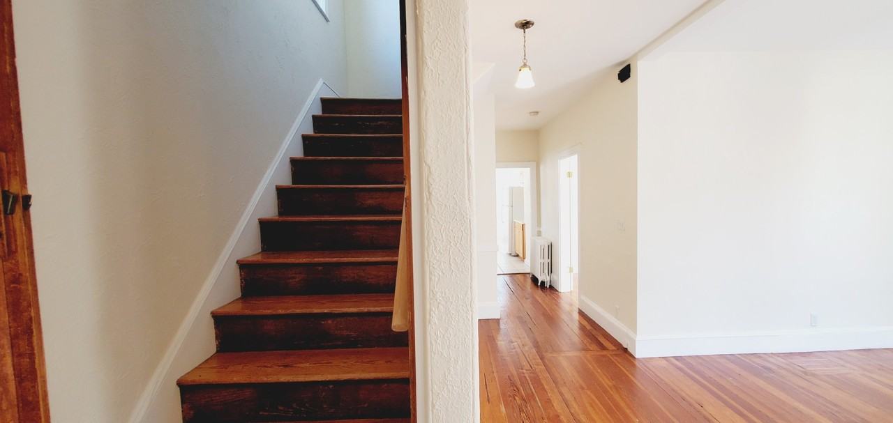 19 Antwerp St #2 - Photo 4 of 14