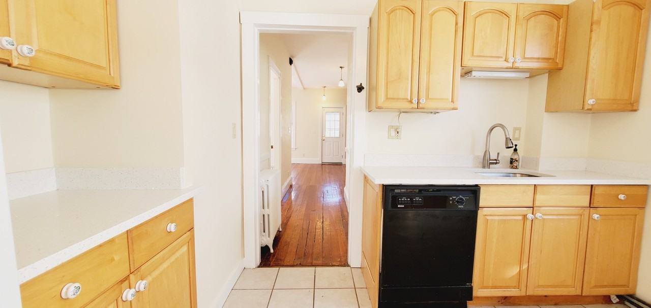 19 Antwerp St #2 - Photo 7 of 14