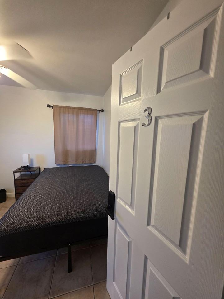 Nw 35th Ave - Photo 6 of 7