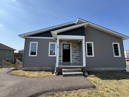 featured image of 15 Clover St #NA