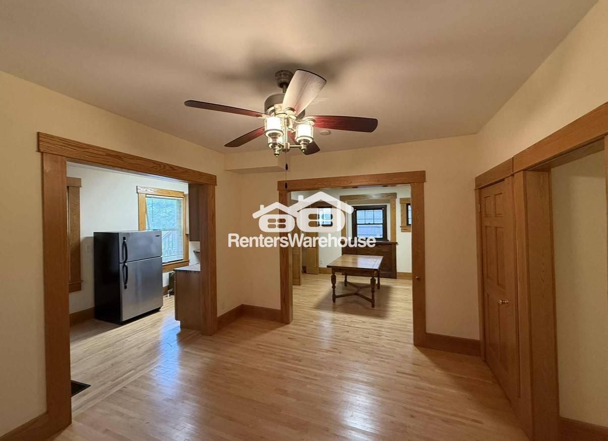 2733 Columbus Ave Lowr - Photo 3 of 12