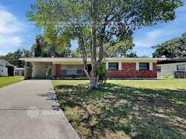 featured image of 507 Greenbay Ave