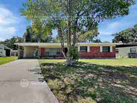 507 Greenbay Ave - Photo 1 of 1