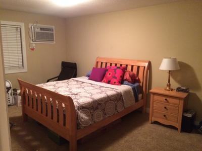 2 bedroom/1.5 bathroom spacious modern apartment available March 1 - Photo 3 of 8