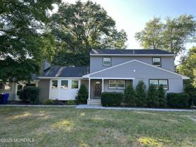 28 New Monmouth Rd - Photo 1 of 1