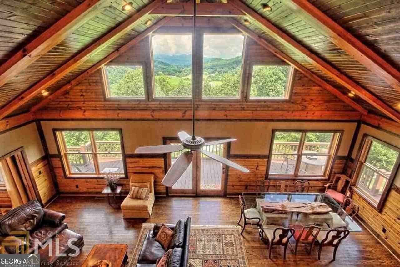 100 Corinth Dr - Photo 7 of 31