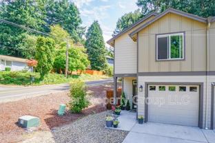2429 Ne 54th St - Photo 1 of 1