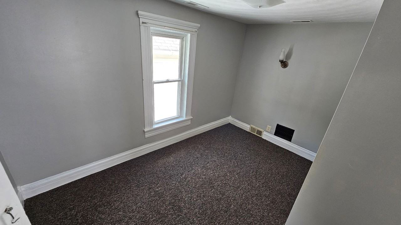 50 N Gamble St - Photo 5 of 17